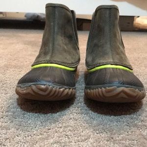 Sorel duck boot
